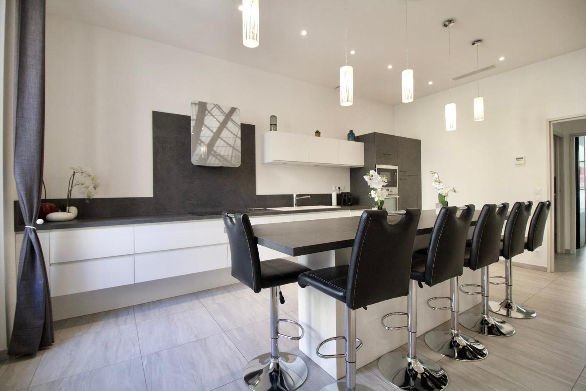 Chic 4 In The Heart Of Amazing Terrace! * Cannes