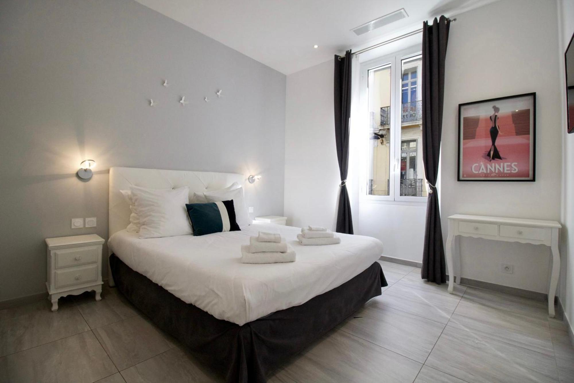 Chic 4 In The Heart Of Amazing Terrace! Apartment