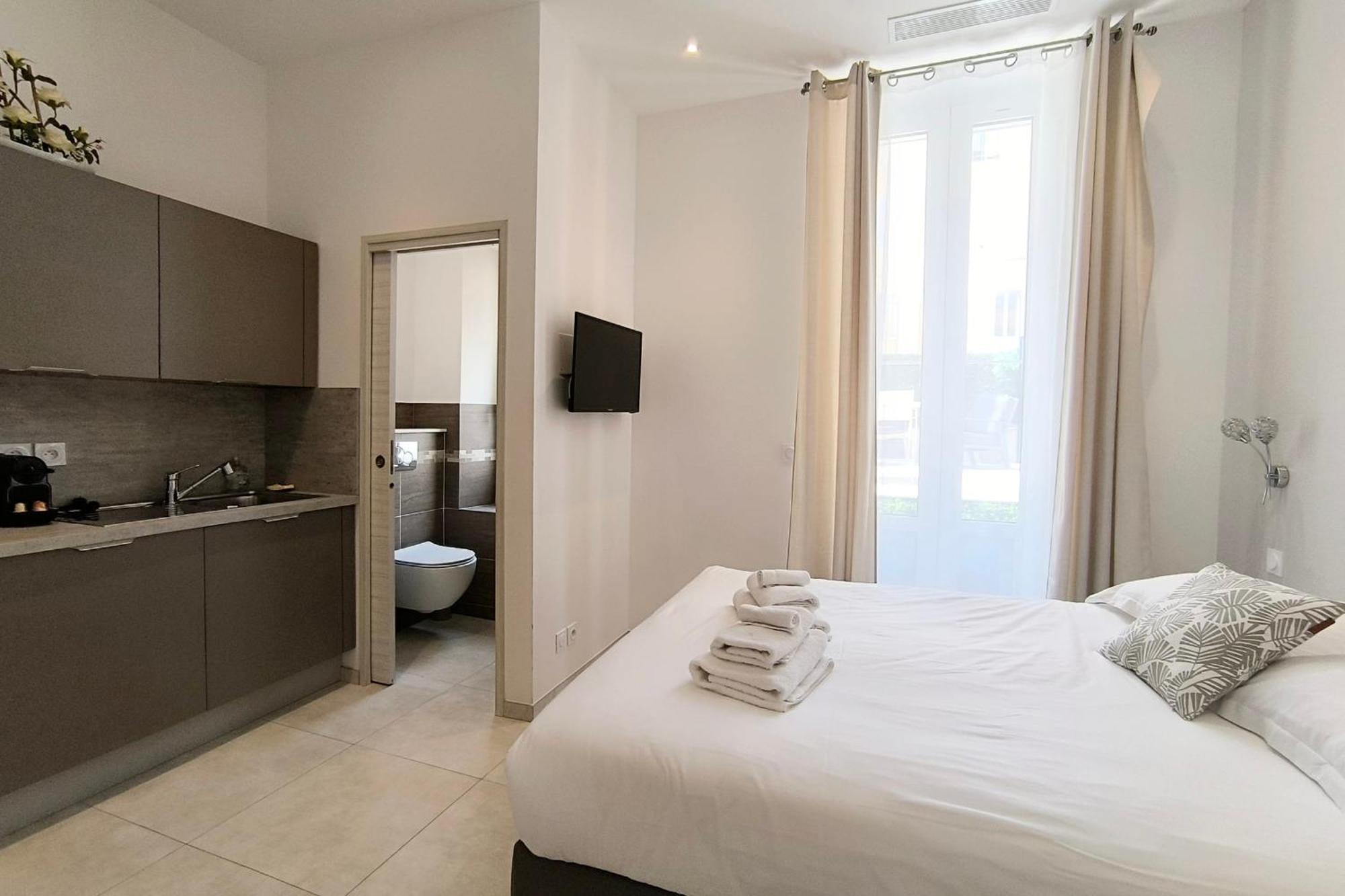Chic 4 In The Heart Of Amazing Terrace! * Cannes
